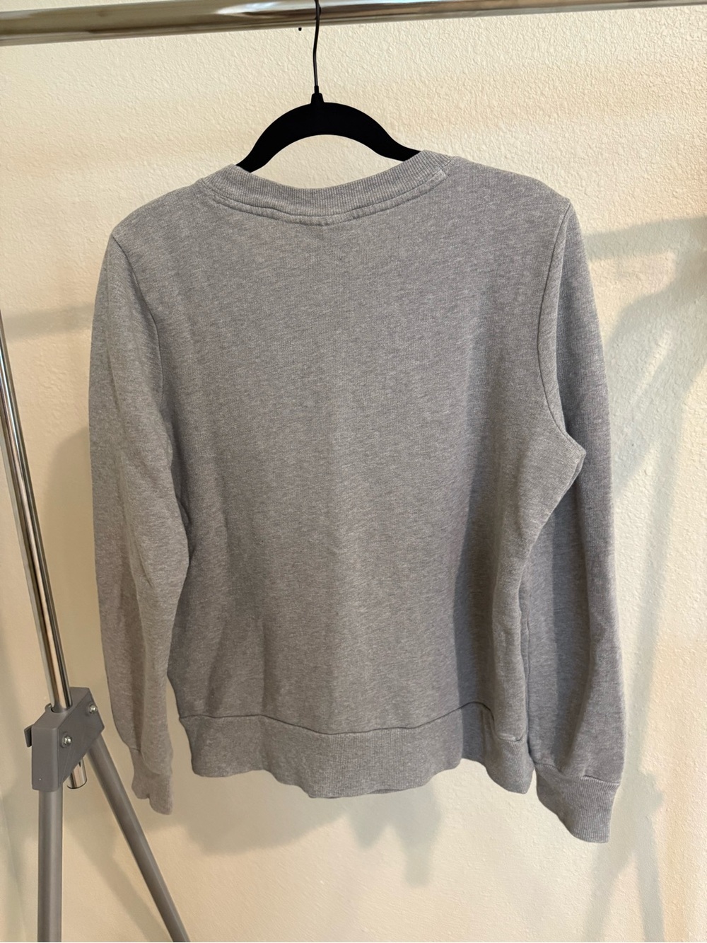 Anthropologie Embroidered Floral Crewneck Sweatshirt - Gray - Picture 4 of 9